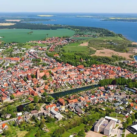 Ferienhaus Fischerglueck Im Herzen Von Plau Am See Exterior photo