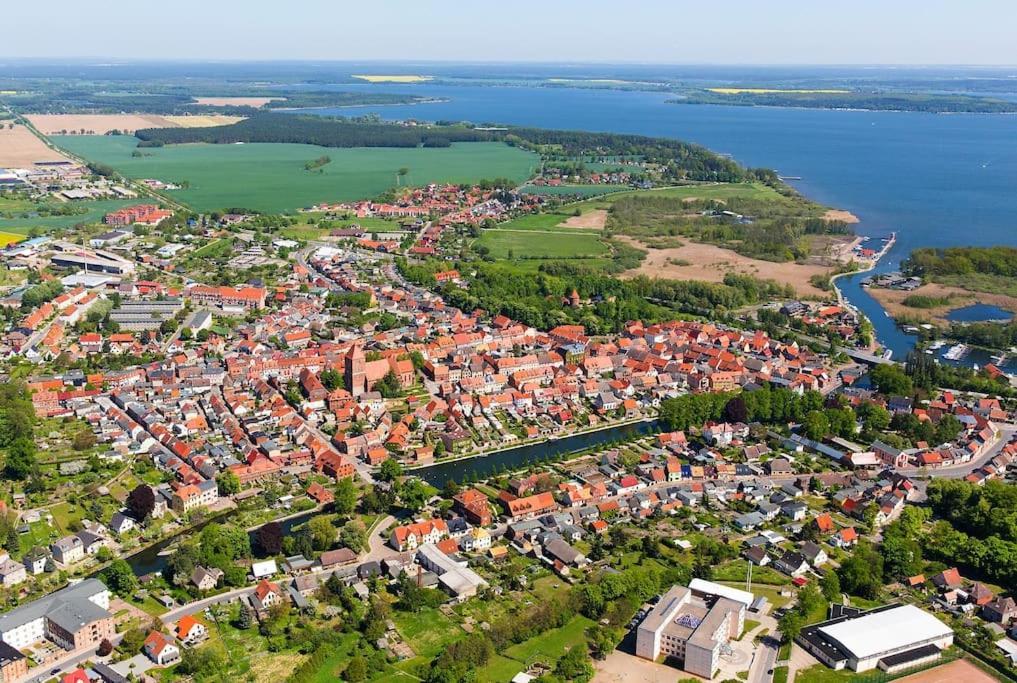 Fischerglueck Im Herzen Von Plau Am *